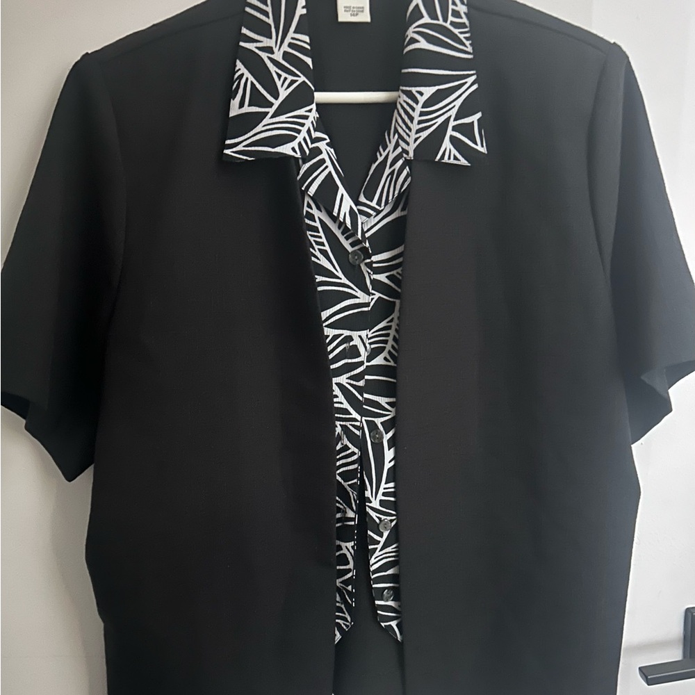 Allison Daley Black Short Sleeve Faux-Layered Blazer Blouse